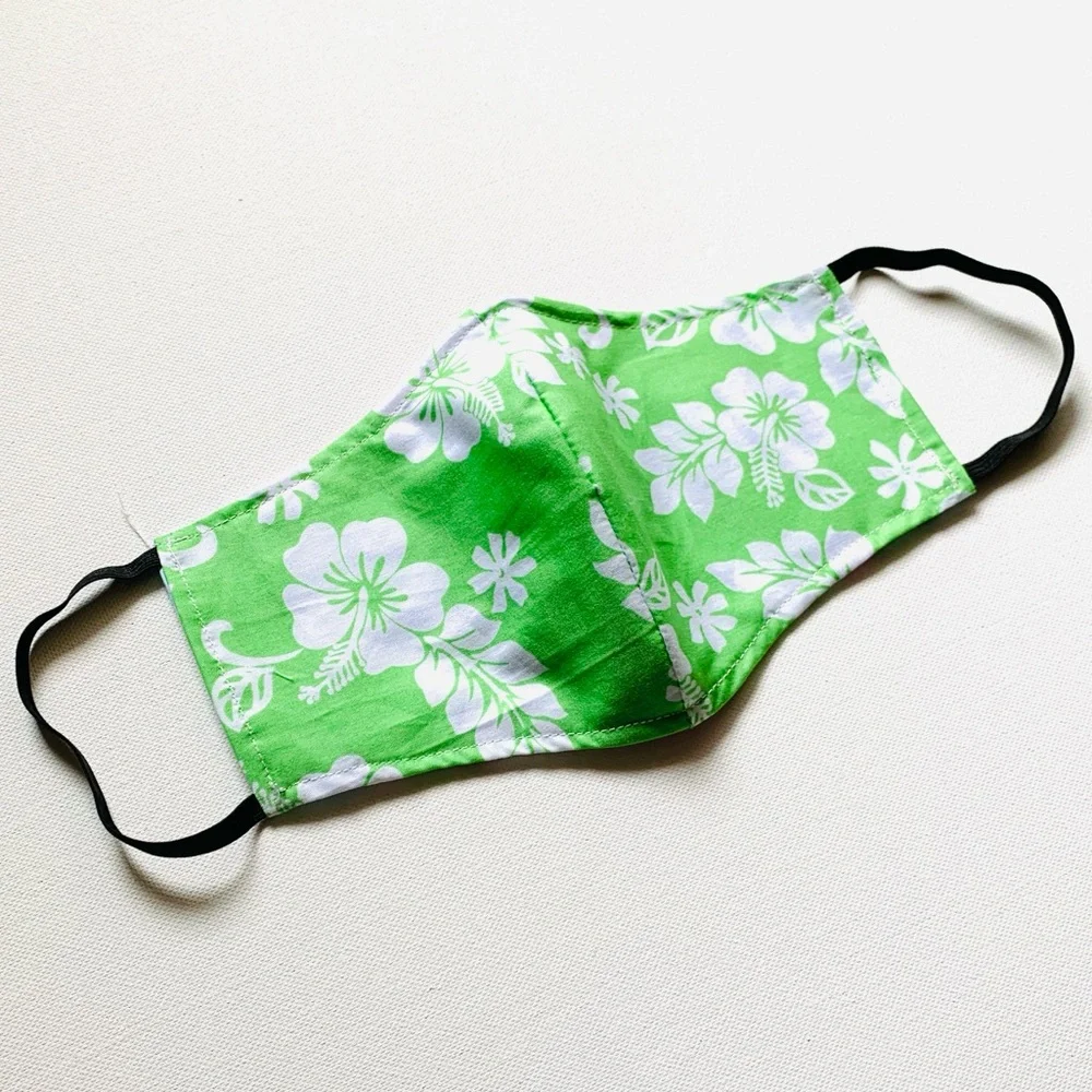 NEW Handmade Hawaiian Hibiscus Print Face Mask in Green